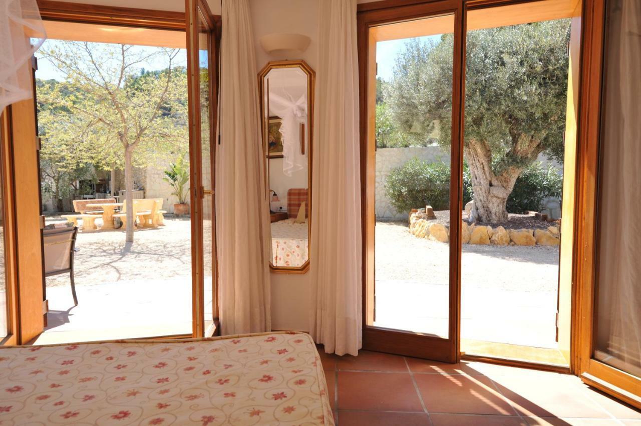 Finca El Almendral Relleu Ngoại thất bức ảnh